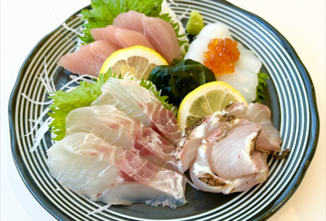 高知県土佐清水市/道の駅めじかの里土佐清水/本日のお刺身定食